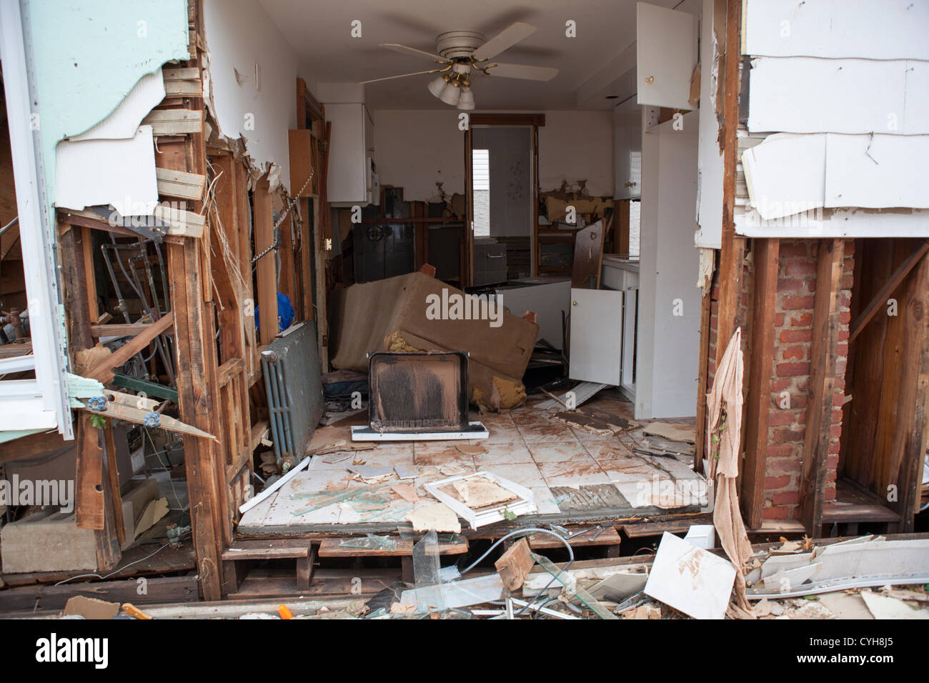 Le 4 novembre 2012. Cuisine d'une maison détruite par l'Ouragan Sandy dans la section Tottenville de Staten Island. Banque D'Images