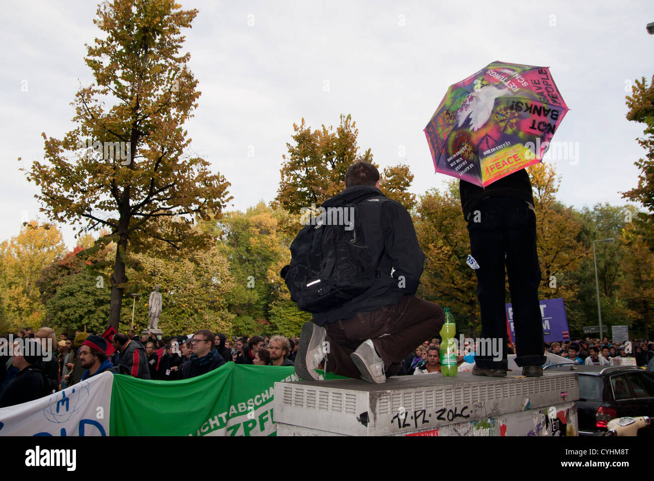 Samedi, 13 octobre 2012. Berlin, Allemagne. Marche de protestation des réfugiés. Protestation contre la déportation des réfugiés et l'obligation de résidence Banque D'Images