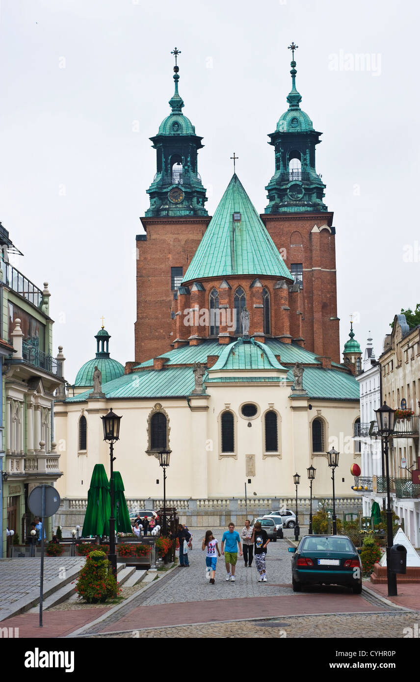 Une cathédrale gothique de Gniezno, centre-ouest de la Pologne. Banque D'Images