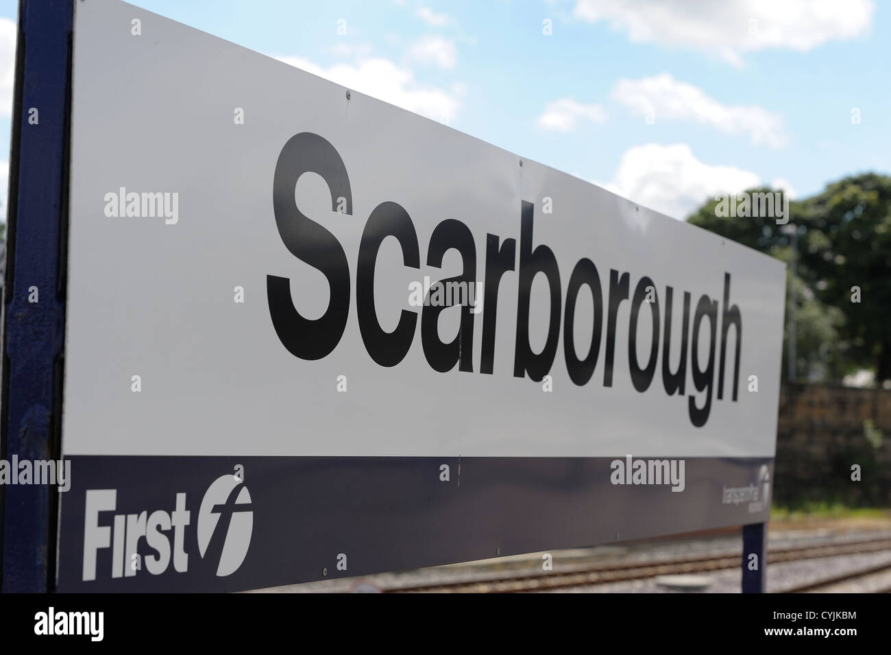 La gare de Scarborough sign North Yorkshire england uk Banque D'Images
