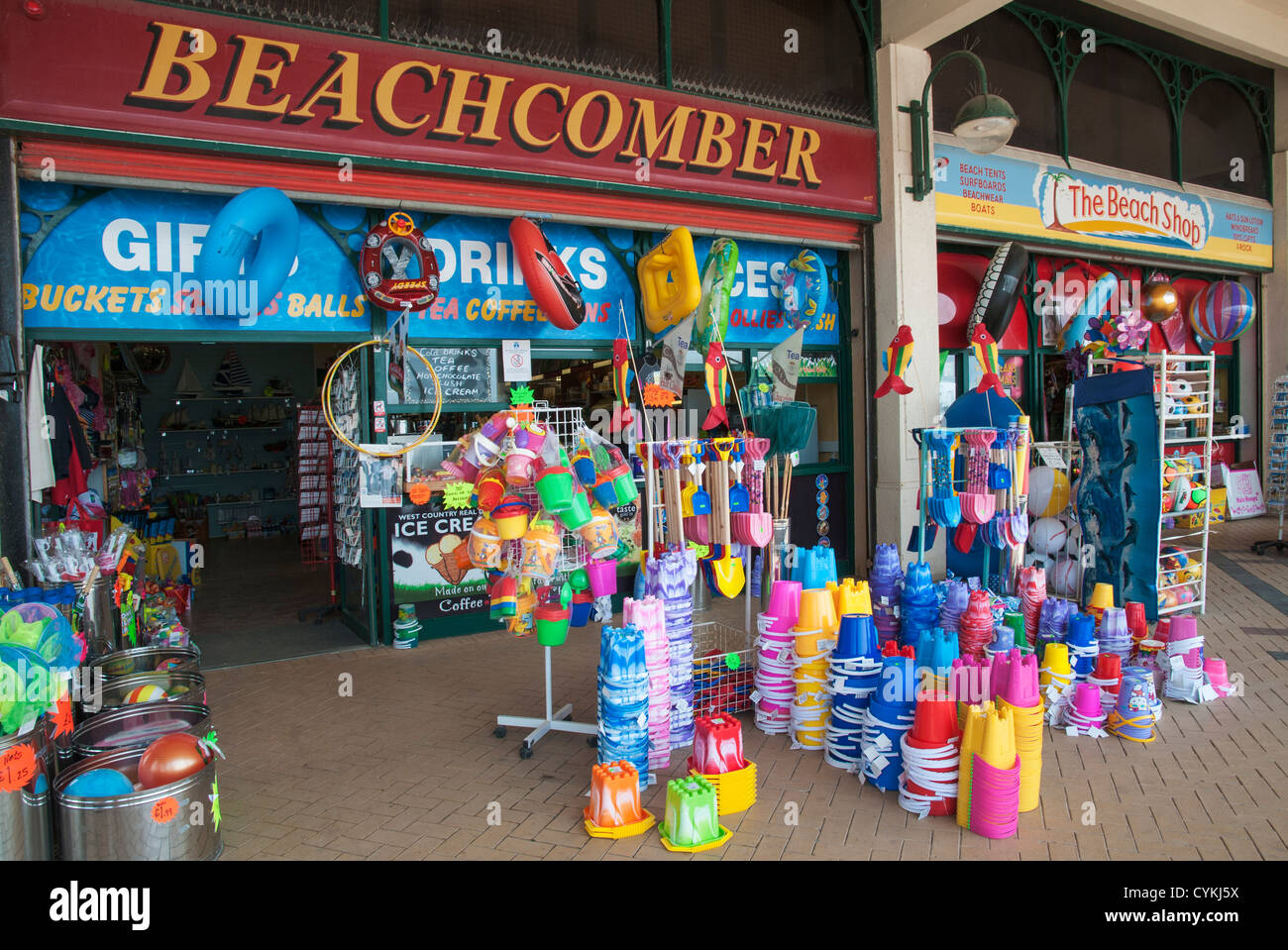 Pays de Galles, Barry Island, station balnéaire, plage toy shop Banque D'Images