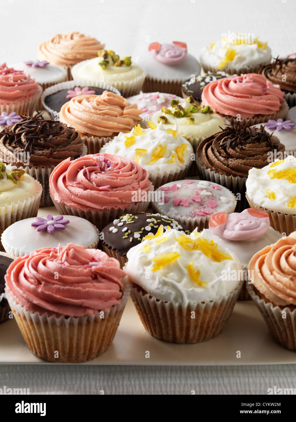 Plateau de cupcakes décoratif Banque D'Images