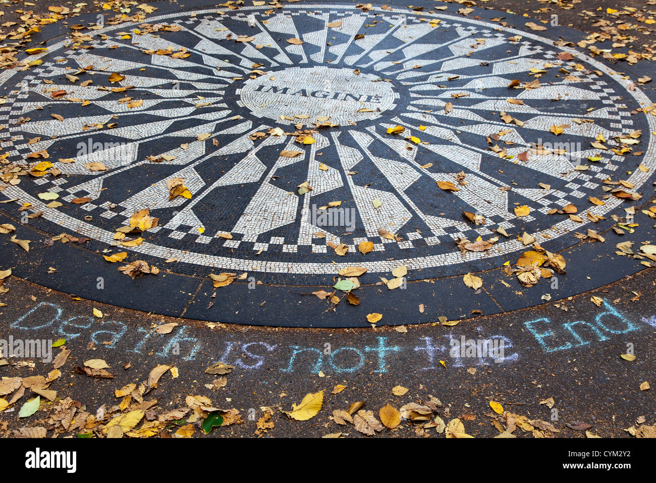 Central Park's Memorial à John Lennon Banque D'Images