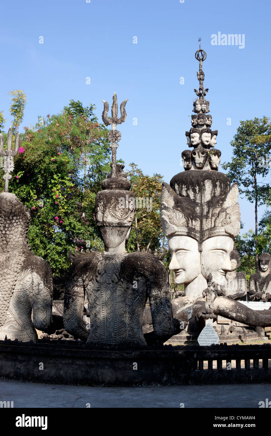 Sculpture dans la Sala Kaew Ku sculpture park, Thaïlande Banque D'Images