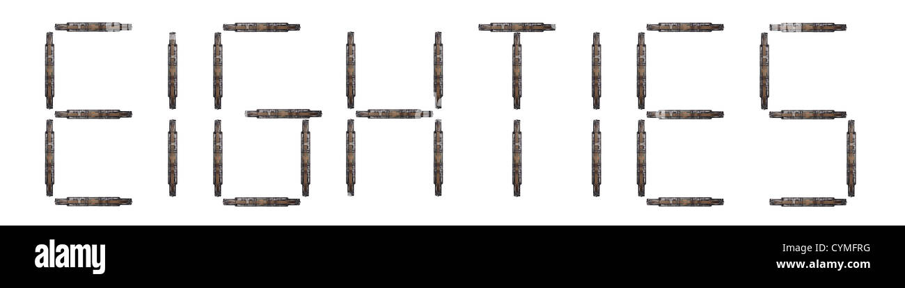 Piscine studio shot of '80' lettres faites de bandes audio. Banque D'Images