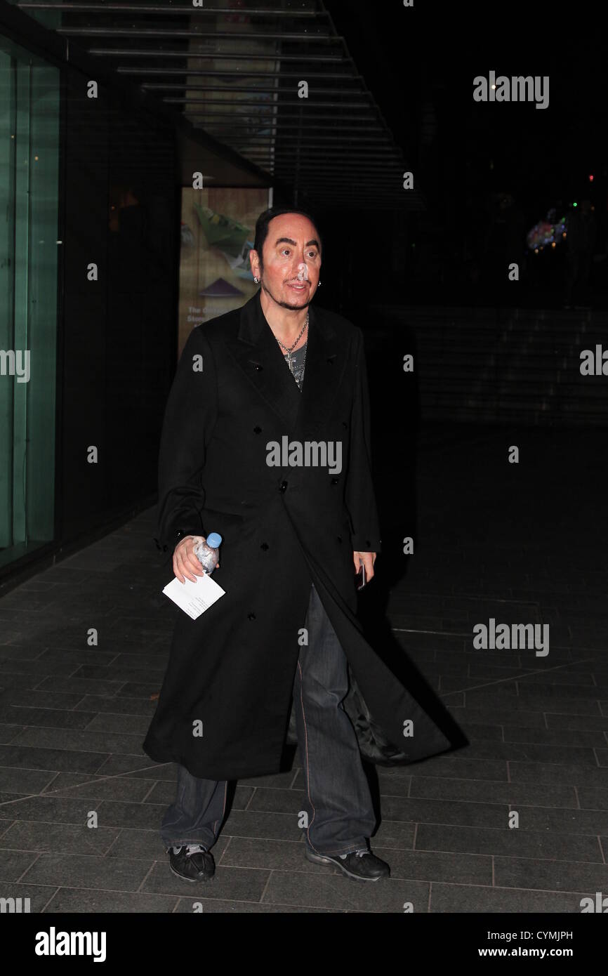 Célébrités reconnues à l'échelle locale et nationale ont assisté au lancement de Noël au centre commercial Liverpool One à Liverpool, en Angleterre le mercredi 7 novembre 2012. David Gest ont assisté à l'événement pour promouvoir la prochaine un cauchemar sur la rue de chaux au Royal Court Theatre. Banque D'Images