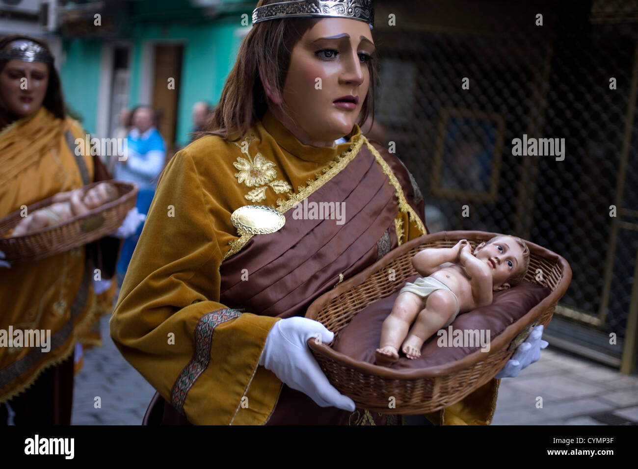 Procession de la semaine Sainte de pâques à Puente Genil dans la province de Cordoue, Espagne, le 3 avril 2012. Banque D'Images