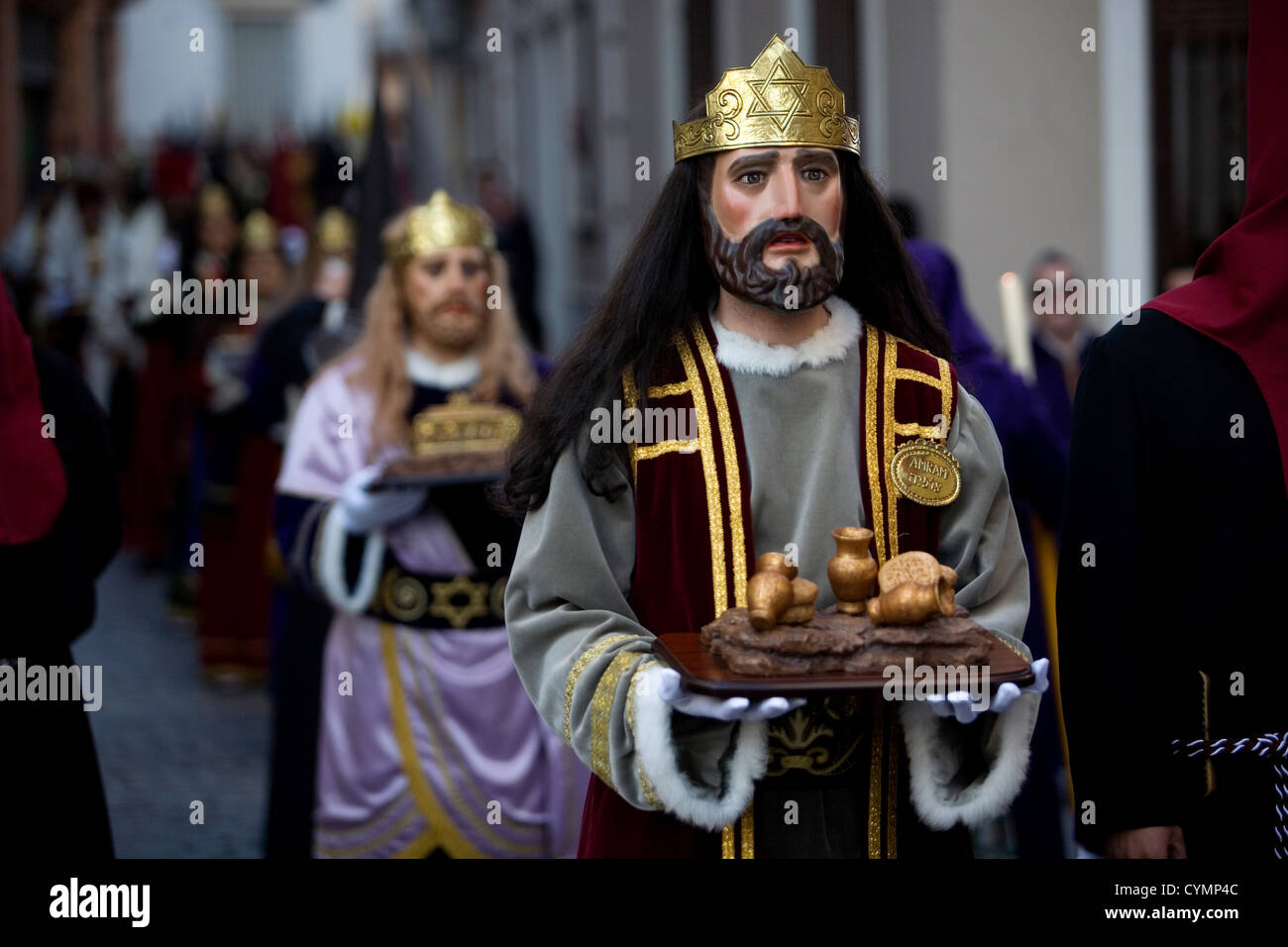 Procession de la semaine Sainte de pâques à Puente Genil dans la province de Cordoue, Espagne, le 3 avril 2012. Banque D'Images