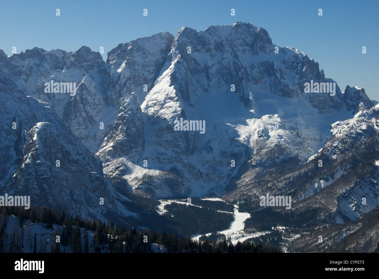 De Montasio Monte Lussari, Alpes Juliennes, Italie Banque D'Images