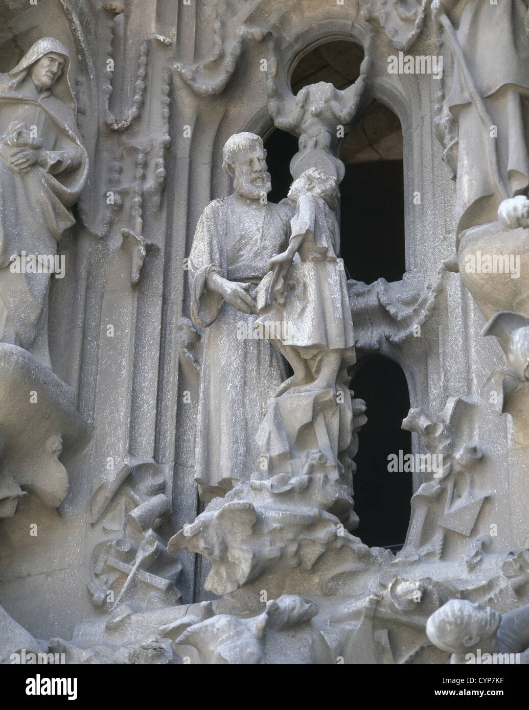 L'Espagne. La Catalogne. Barcelone. La basilique et l'Église expiatoire de la Sainte Famille. Saint Joseph et l'enfant Jésus par Lawrence Matamala. Banque D'Images