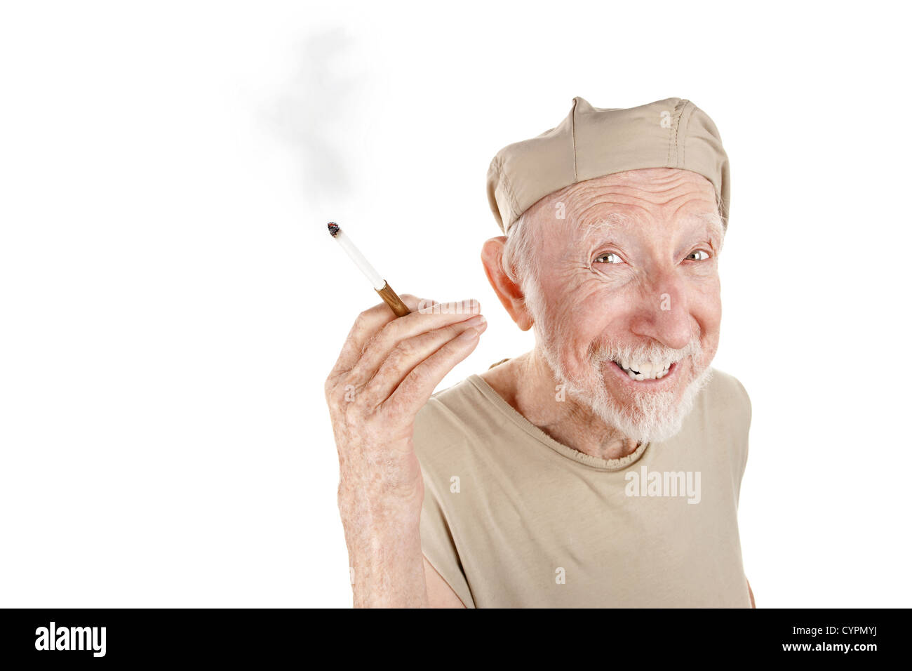 Ragged man shirt en lambeaux et la cigarette Banque D'Images