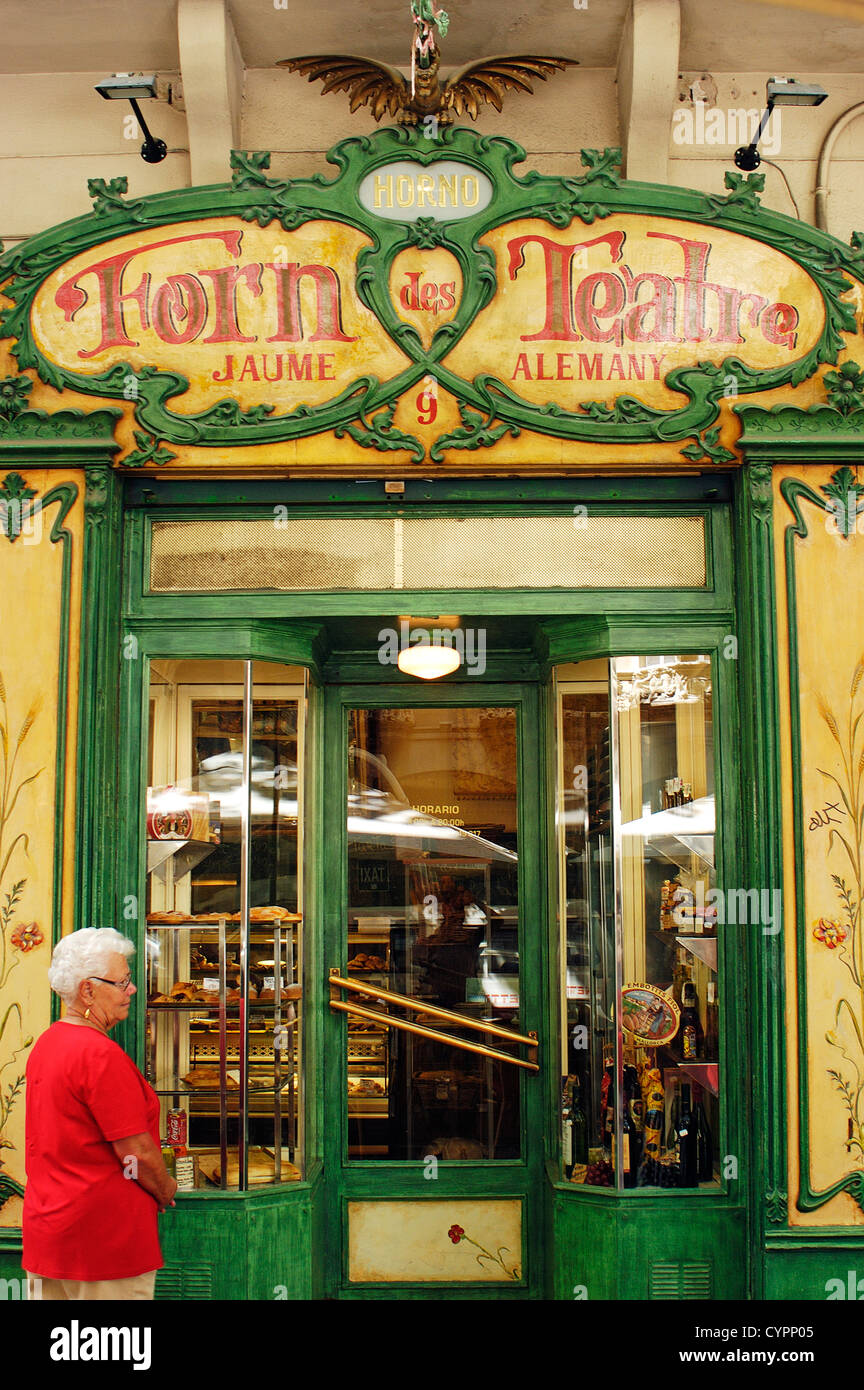 Forn des Teatre les pâtisseries typiques à Palma de Majorque Îles Baléares Espagne el forn des teatre pasteleria tipica españa Banque D'Images