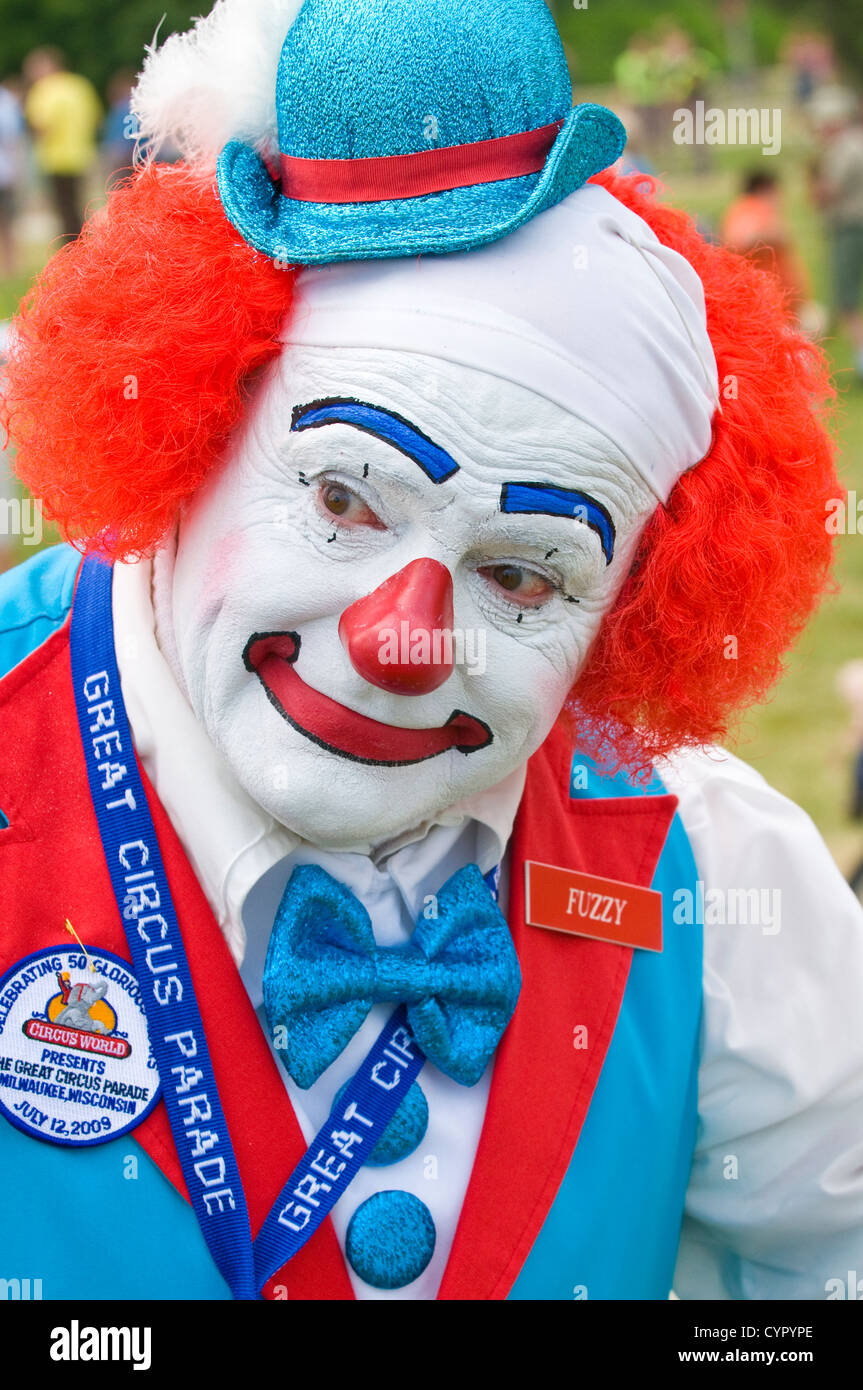 Clown à l'Assemblée Grand CIrcus Parade, Milwaukee, Wisconsin. Banque D'Images