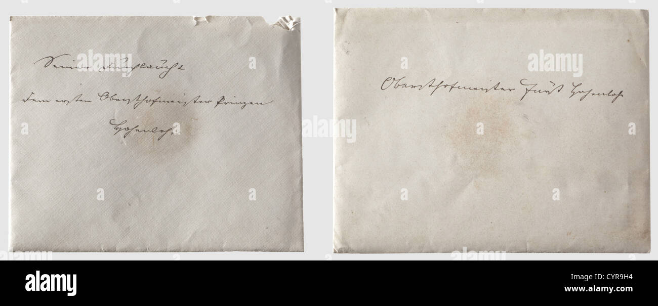Kaiser Franz Joseph I d'Autriche, deux lettres manuscrites à Obersthofmeister Prince Hohenlohe 'ICH werde morgen ein Zivil Diner geben und bitte mir eine Liste vorzulegen.Mittwoch wird das erste Diplomaten Diner stattfinden,zu welchem die erin Kaiserschein wird.Je vous propose un dîner diplomatique pour le mercredi Aura lieu, l'impératrice sera présent.Franzjosef)et 'für die morgige Vorstellung des Freischütz bitte ich wieder die große Mittelloge für die kaiserliche Familie reservieren,Additional-Rights-Clearences-not available Banque D'Images