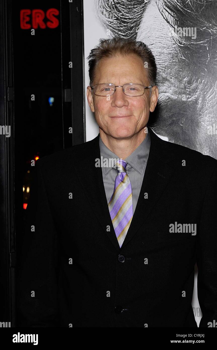 9 novembre 2012 - Hollywood, Californie, États-Unis - David Warshofsky durant la soirée de clôture le festival de projection de gala de Lincoln, qui s'est tenue au Grauman's Chinese Theatre, le 8 novembre 2012, à Los Angeles.(Image Crédit : © Michael Germana/Globe Photos/ZUMAPRESS.com) Banque D'Images