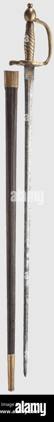Épée d'officier prussien, avec lame « Berlin », vers 1750 forte, lame légèrement tachetée avec arête centrale aplatie. Sur le ricasso et sur la crête centrale, des incrustations en laiton des deux côtés, chacune avec la marque aigle et l'inscription du fabricant « Berlin » entre les marques triangulaires. Dans le hilt de laiton d'un sabre d'infanterie avec des restes de l'ancien plaquage d'argent. Plus tard, le fourreau de cuir avec des raccords en laiton, le cercueil renforcé par des insertions en bois. Longueur 99 cm. Arme inhabituelle, ancienne assemblée avec une lame intéressante, historique, historique, 18ème siècle, Prusse, droits additionnels-Clearences-non disponible Banque D'Images