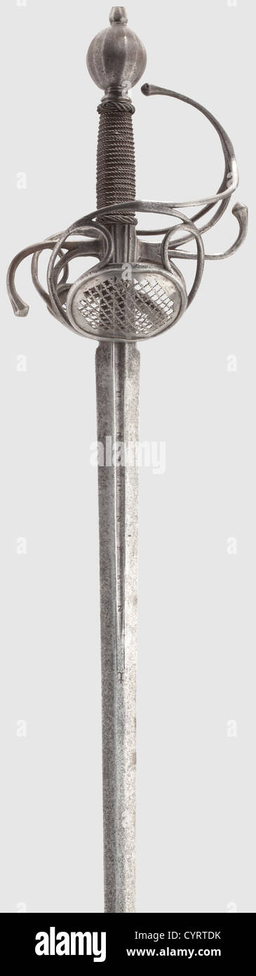 Un rappeur allemand Pappenheimer, vers 1630 UNE lame droite forte avec une section hexagonale aplatie, avec des points d'appui des deux côtés vers le point. Hile d'arceau en fer typique, avec plaques de protection à ouverture fine symétriques. La poignée est enveloppée avec un fil de fer torsadé remplacé et avec des têtes turkmènes. Pommel lourd à facettes avec un gros écrou supérieur. Longueur 132 cm,historique,historique,17th Century,épée,épées,armes,armes,arme,bras,dispositif de combat,militaire,militaria,objet,objets,alambics,coupure,coupures,découpe,découpes,mêlée,droits additionnels-Clearences-non disponible Banque D'Images