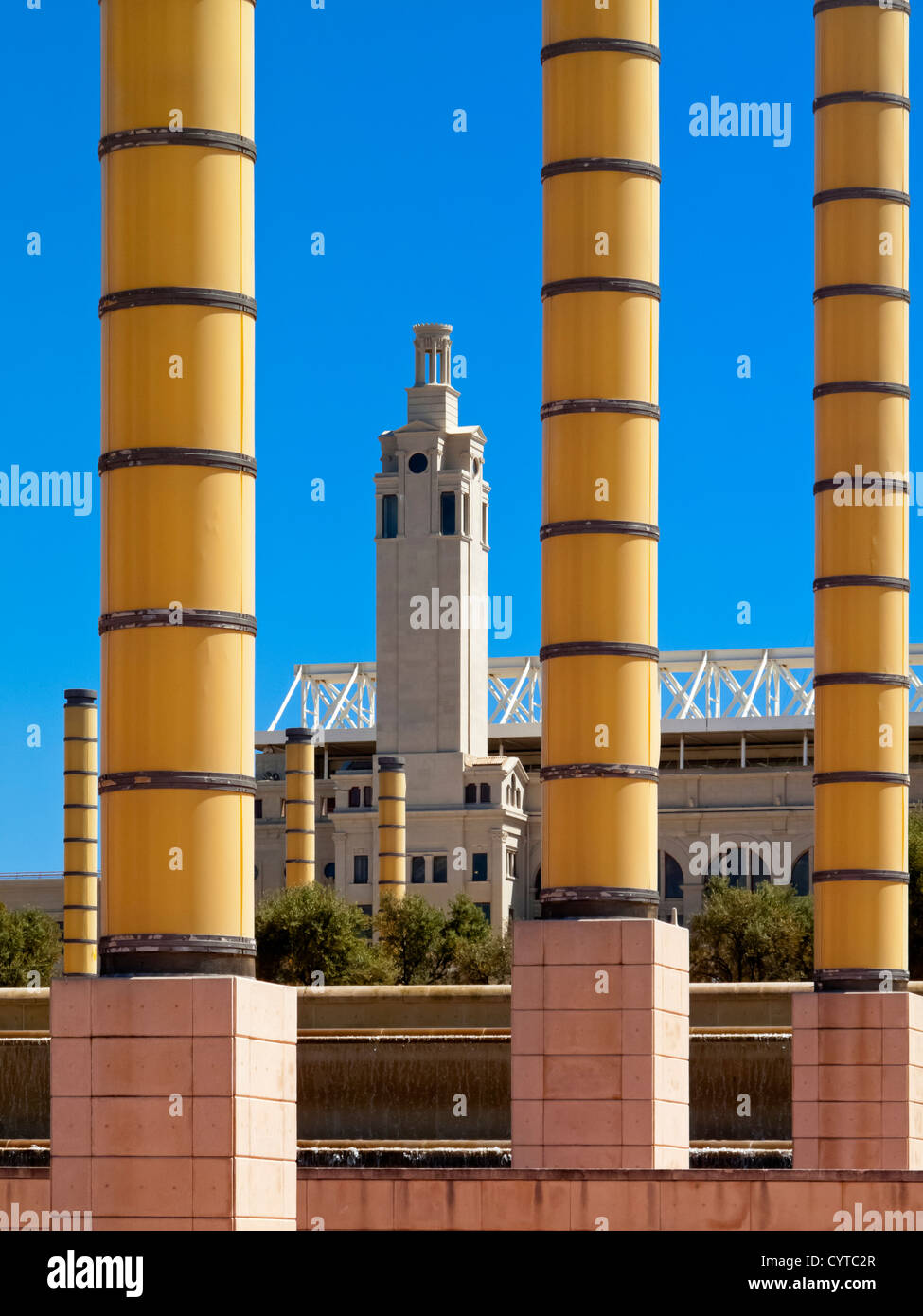 Stade olympique de Montjuic barcelone catalogne espagne construit 1927 et rénové pour les Jeux Olympiques d'été 1992 Banque D'Images