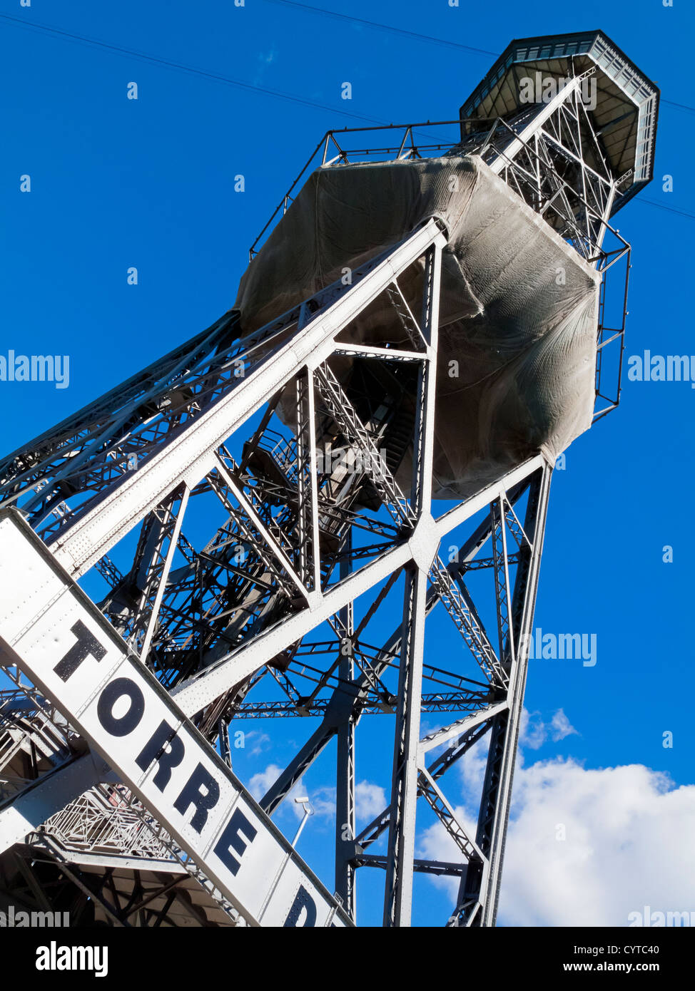 La tour Torre Jaume sur le Port Vell téléphérique téléphérique reliant le port de Barcelone à Montjuic construit 1931 Catalogne Espagne Banque D'Images