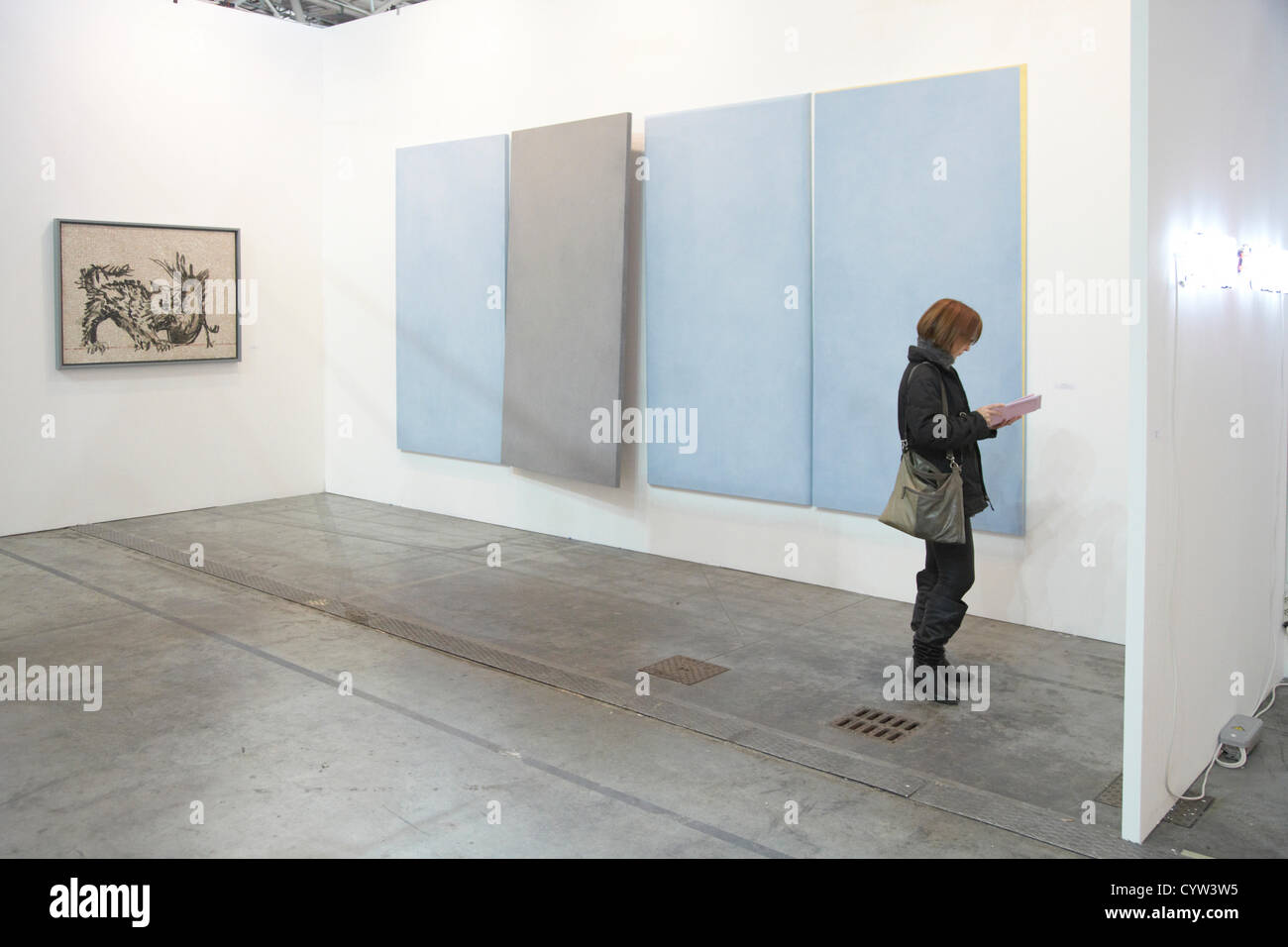 Turin, Italie - 9 novembre 2012 : Artissima 2012 Foire d'Art Contemporain premier jour le 9 novembre 2012 à Turin en ovale. Banque D'Images