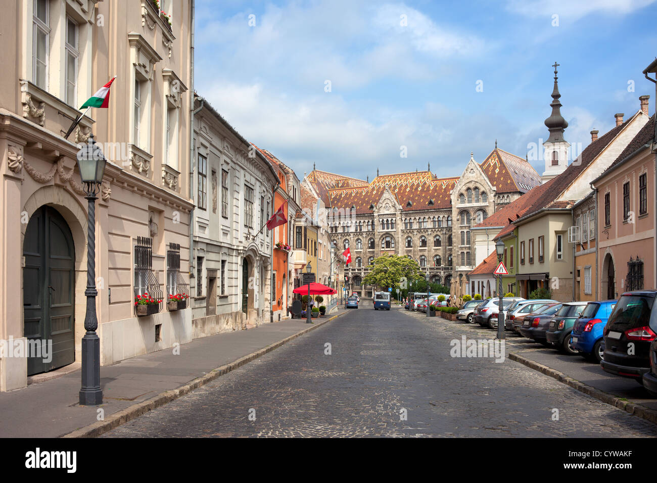 La rue fortuna dans quartier du château, Budapest, menant à des archives nationales de Hongrie. Banque D'Images