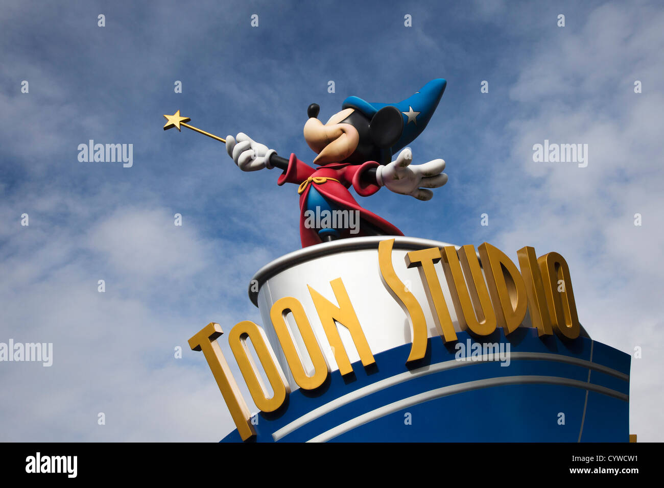 Toon Studio statue de Mickey chez Disneyland Paris Banque D'Images