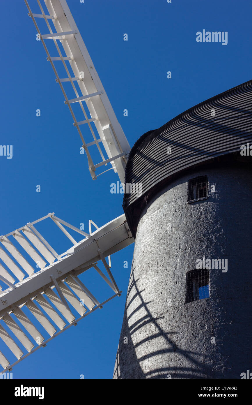 Qui aurait pensé qu'il y avait un moulin vieux de 200 ans à Brixton ? Banque D'Images