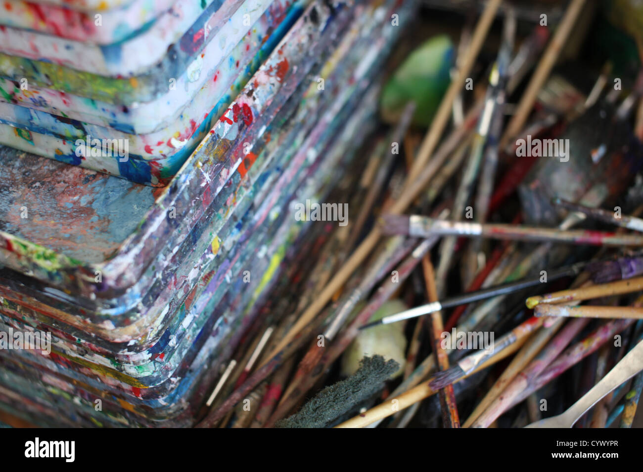 Les peintures colorées malpropre Banque D'Images