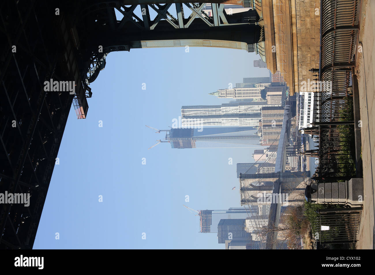 Dumbo, un acronyme pour vers le bas sous le viaduc du pont de Manhattan, dans le quartier de Brooklyn à New York Banque D'Images