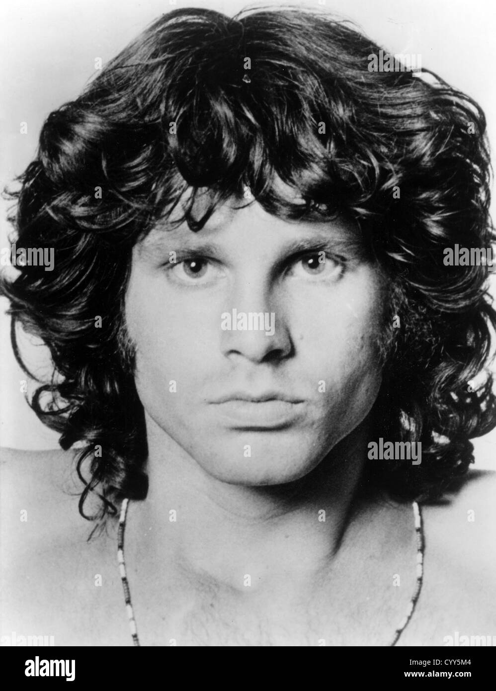 Photo de promotion de Jim MORRISON chanteur leader du groupe de rock américain les portes vers 1969 Banque D'Images