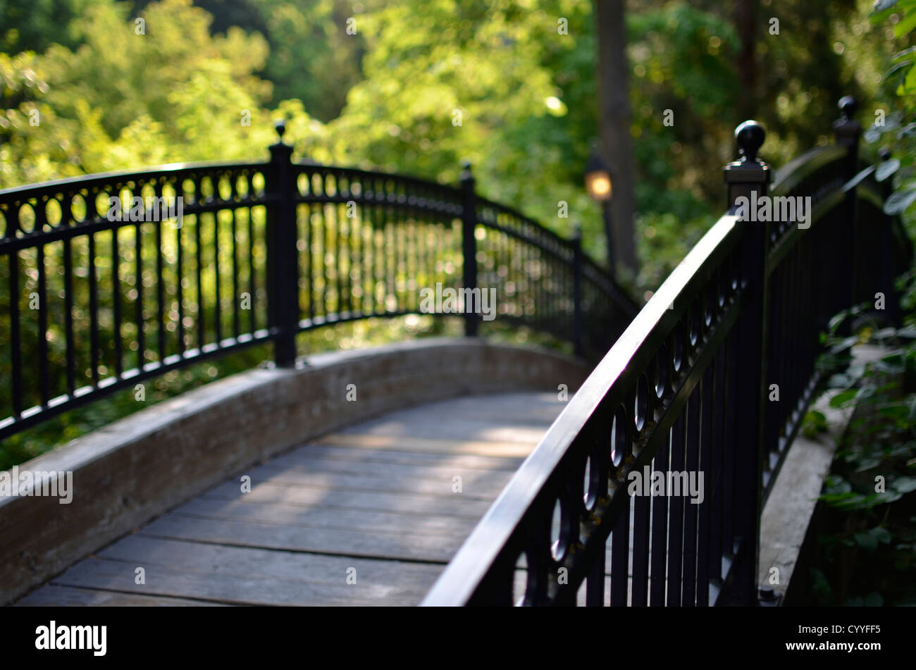 Bridge à Ashland Oregon's Lithia Park. Banque D'Images