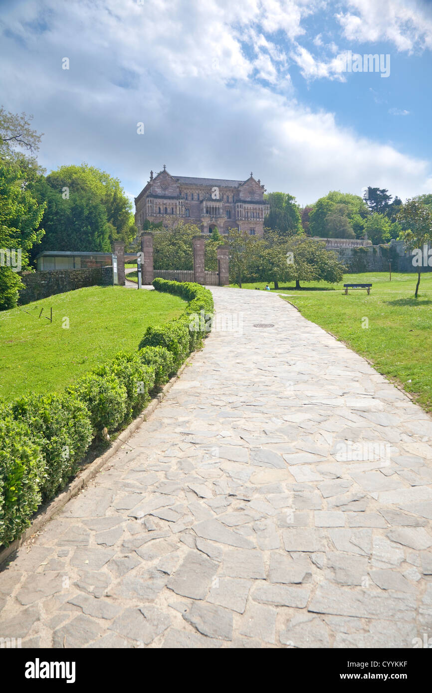 Palais du gouvernement de la région de Sobrellano Comillas Cantabrie Espagne village Banque D'Images