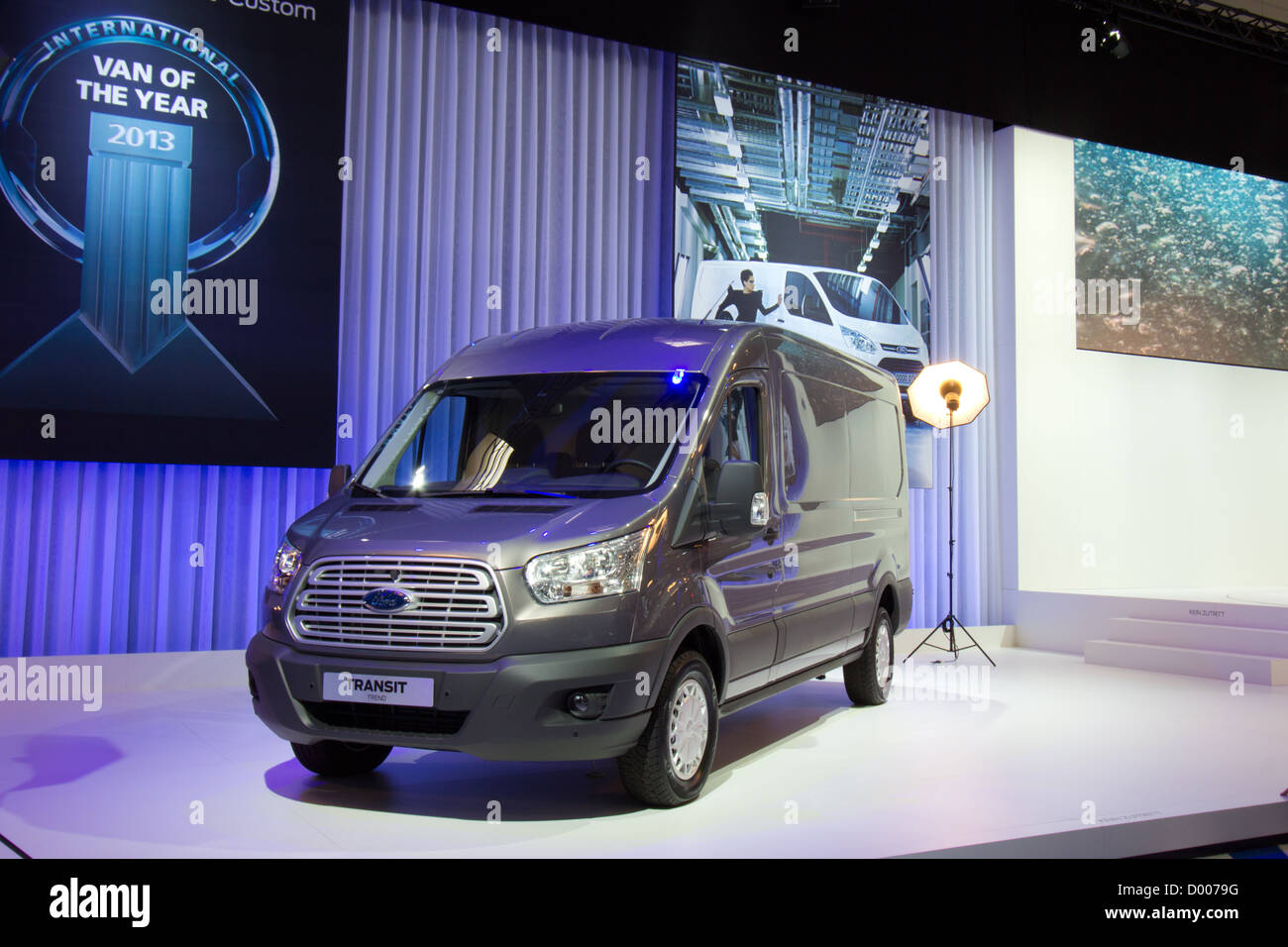 Nouveau Ford Transit Van à l'International des véhicules utilitaires à Hanovre, Allemagne Banque D'Images