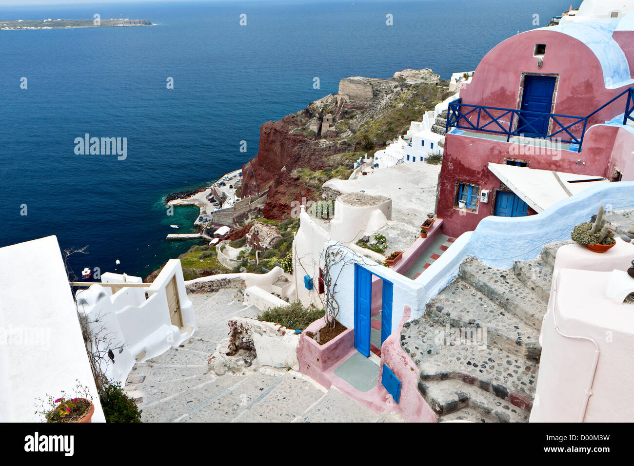 L'île de Santorin à la mer Egée en Grèce. Célèbre station balnéaire — free download