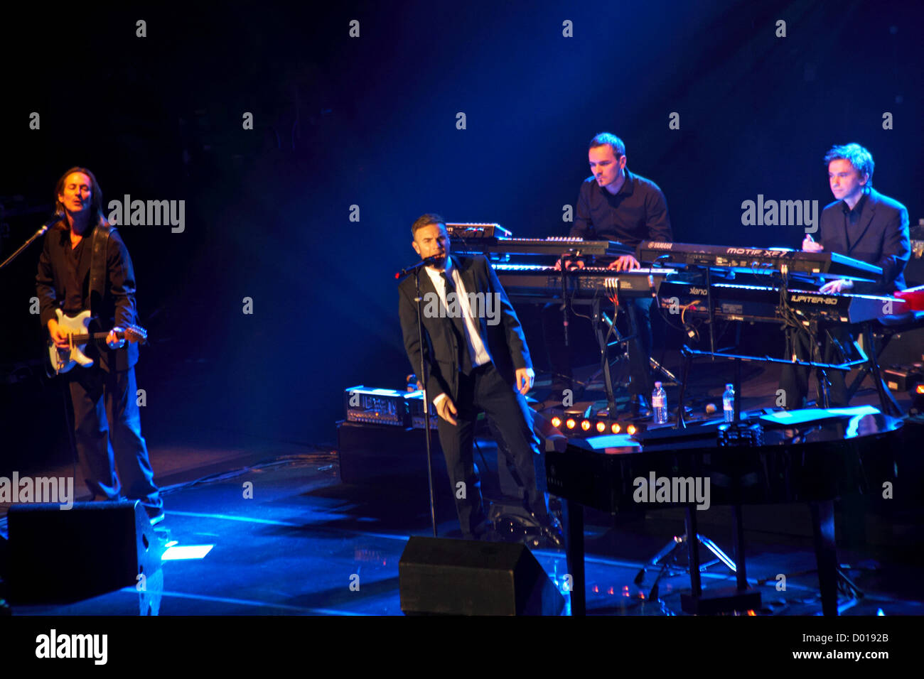 Bournemouth International Centre (BIC) Bournemouth, Dorset, Royaume-Uni Mardi 13 novembre 2012. Prenez ce chanteur et le juge « The X Factor » Gary Barlow commence la tournée britannique en solo à Bournemouth, le premier d'une tournée de 17 dates. Les billets pour la plupart des dates se sont vendus en quelques minutes lorsqu'ils ont été mis en vente en octobre. Banque D'Images