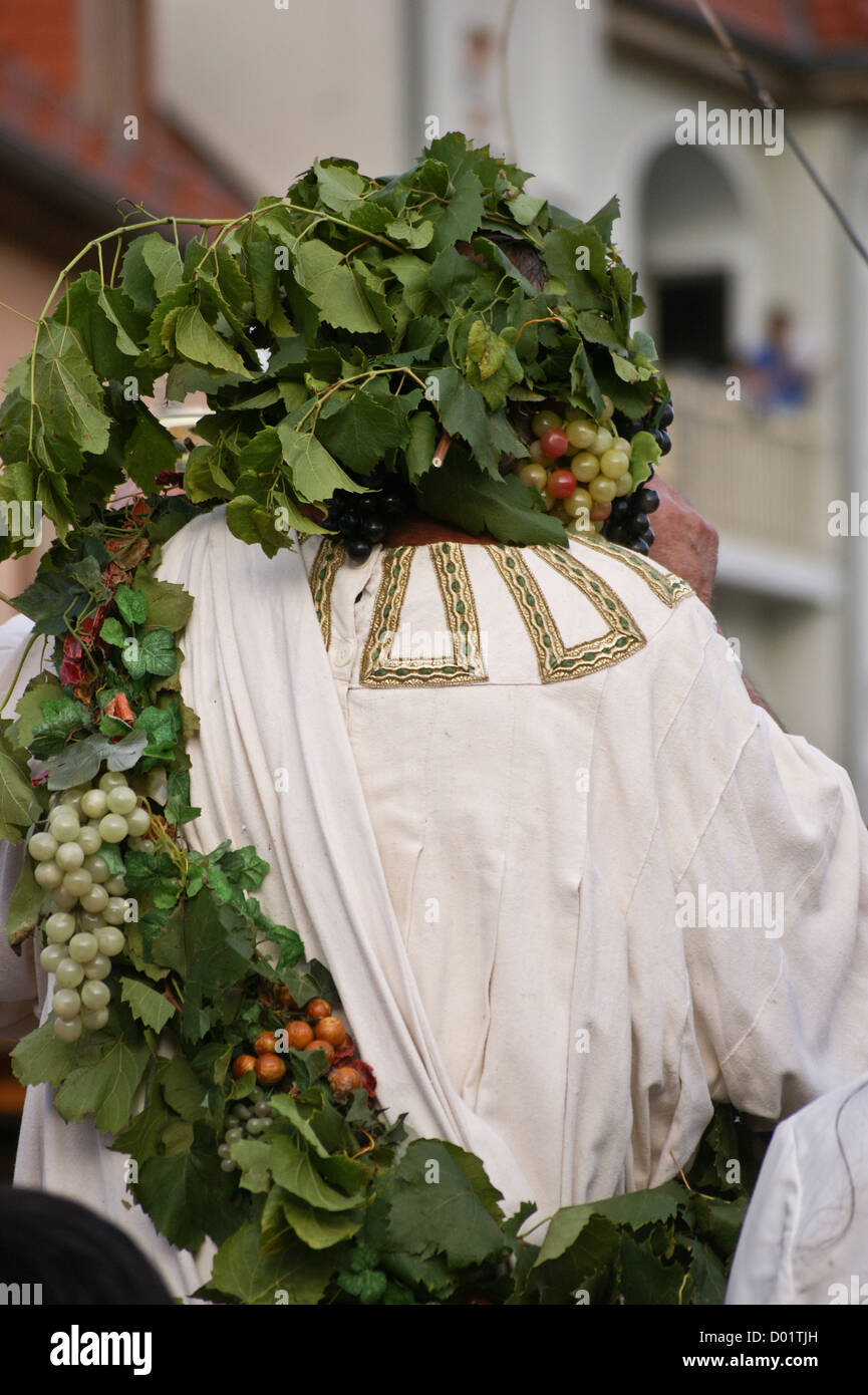 Herbert Graedtke comme 'Bacchus' à Radebeul Herbst und Weinfest, festival du vin d'automne, Radebeul, Saxe, Saxe, Allemagne Banque D'Images