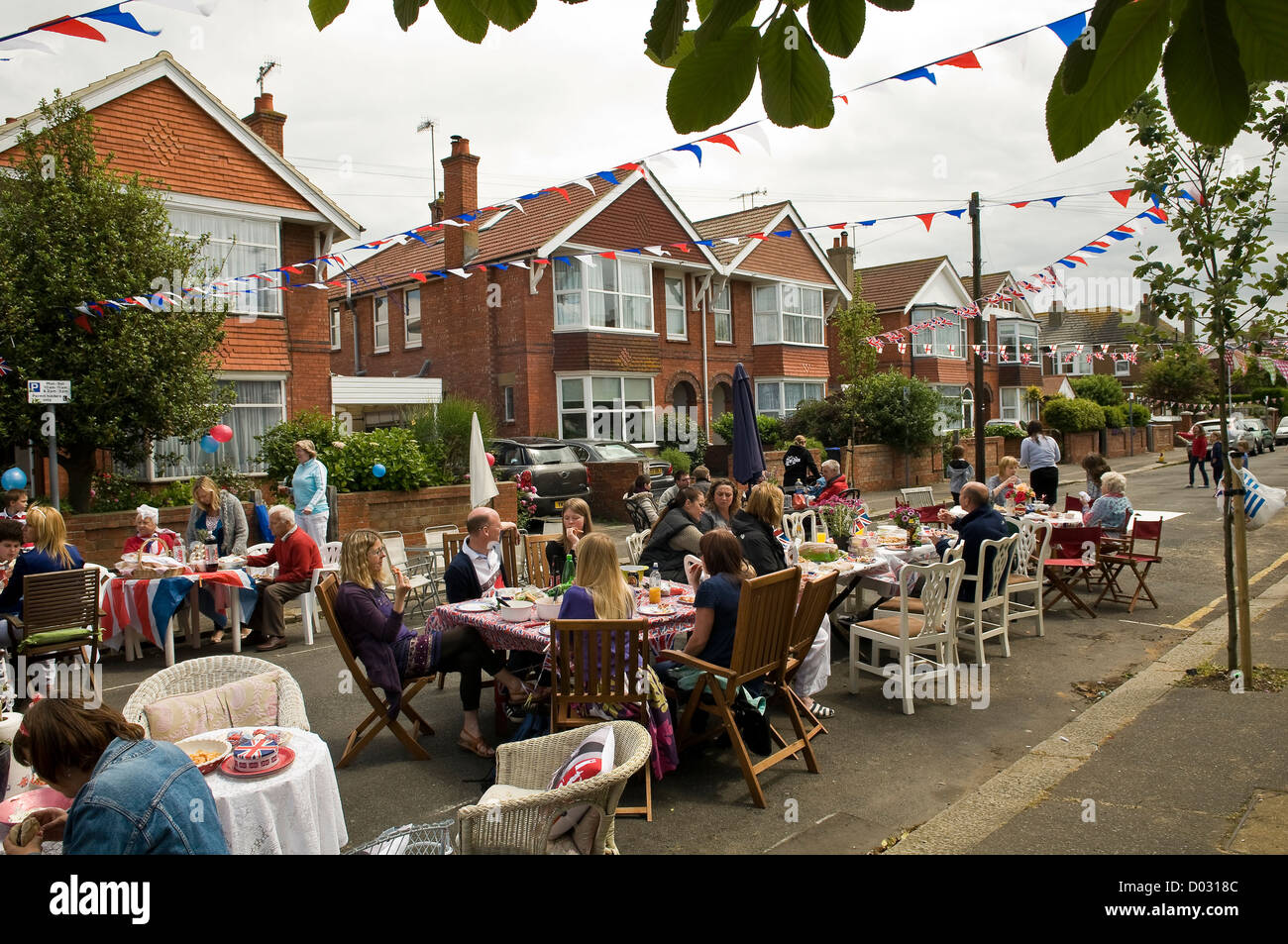 Parti de la rue de la reine Elizabeth II dans le Jubilé de diamant de Worthing, West Sussex, UK Banque D'Images