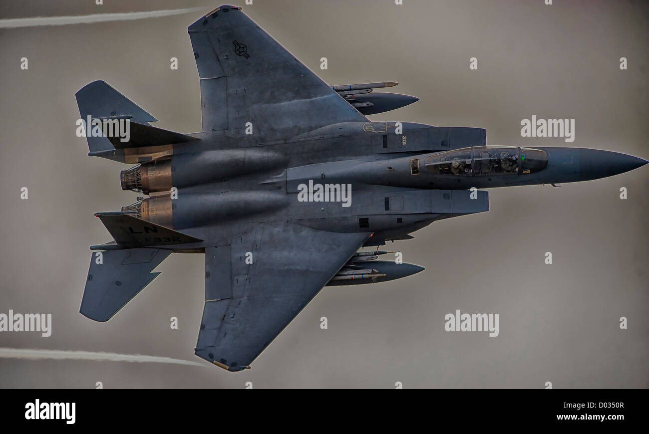 Un vol à basse altitude USAF F15-C, à partir de la 493e Escadron d'appui d RAF Lakenheath, la formation dans le pays de Galles, Boucle Mach. Prises de CAD à l'Est Banque D'Images