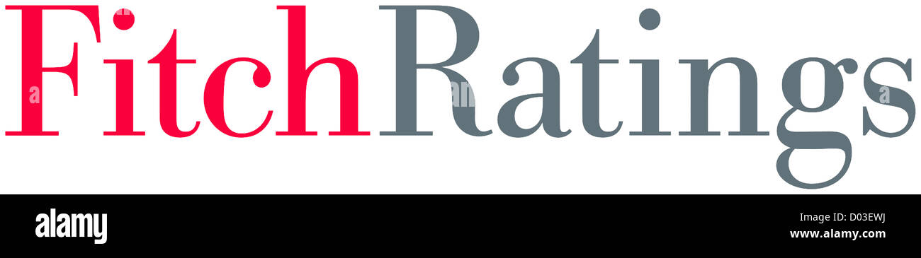 Logo de l'agence de notation Fitch Ratings avec le siège à New York et Londres. Banque D'Images