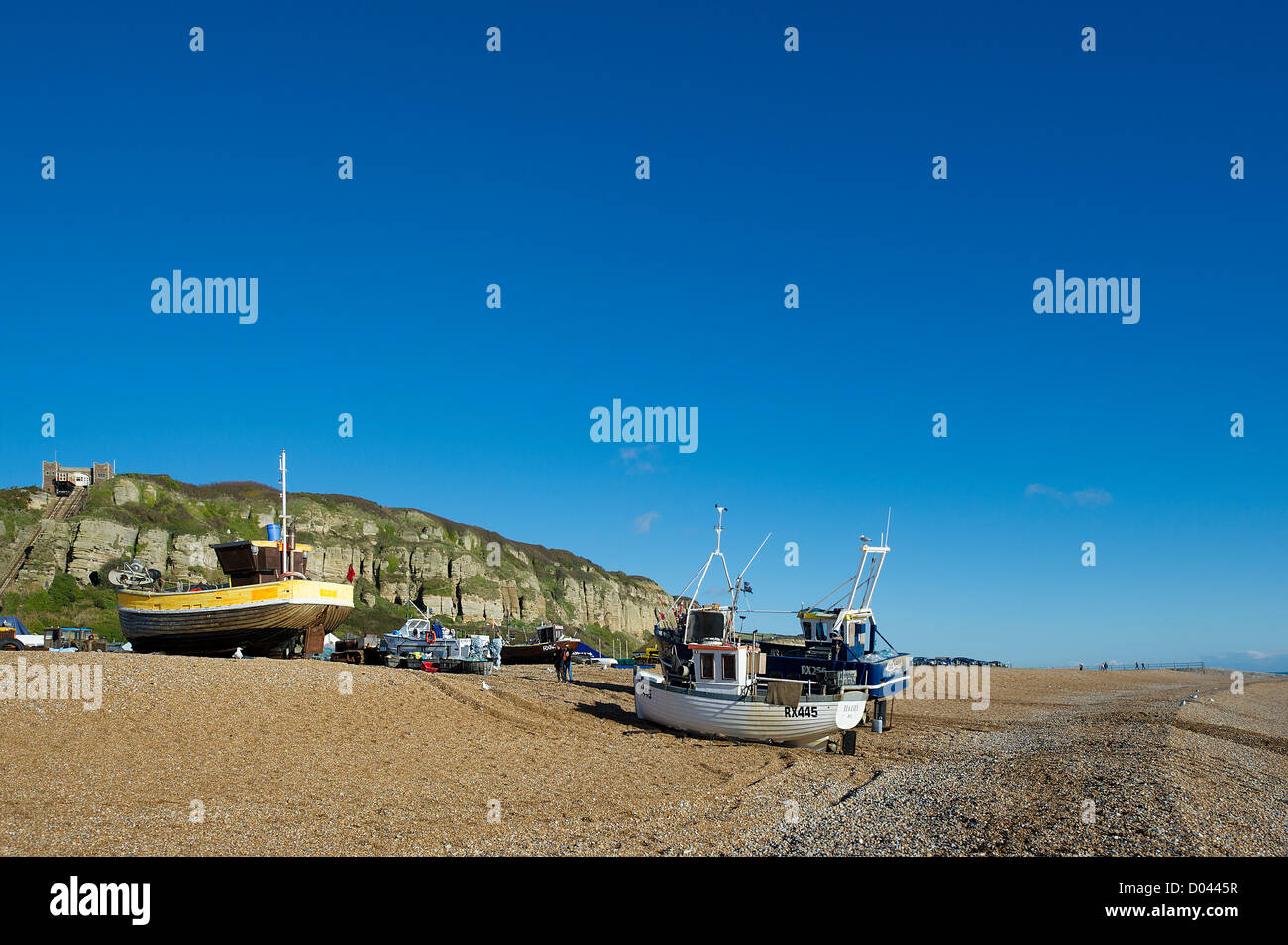 Bateaux de pêche sur le vieux Stade en Hastings. Banque D'Images