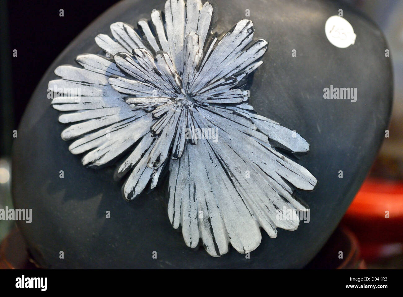 Spécimen de chrysanthème stone, un aggretage Lac-celestine de minéraux de Liuyang, dans la province de Hunan, en Chine. Banque D'Images
