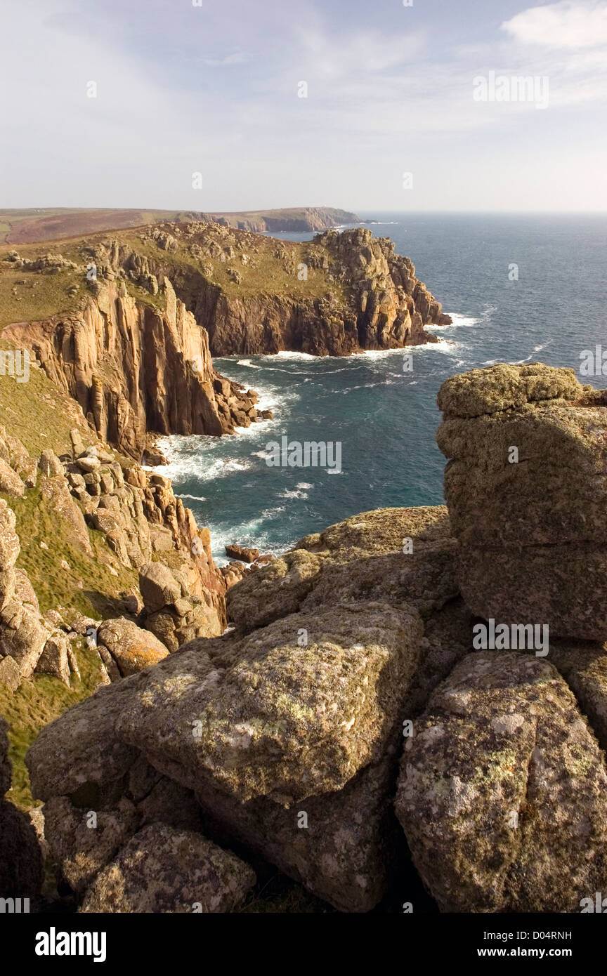 Vue du South West Coast Path près de Land's End, Cornwall Banque D'Images