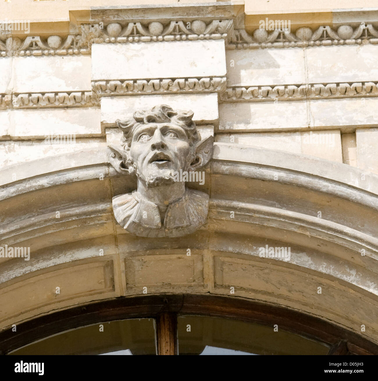 Oliver Cromwell tête sur Guildhall à Worcester Angleterre UK Banque D'Images
