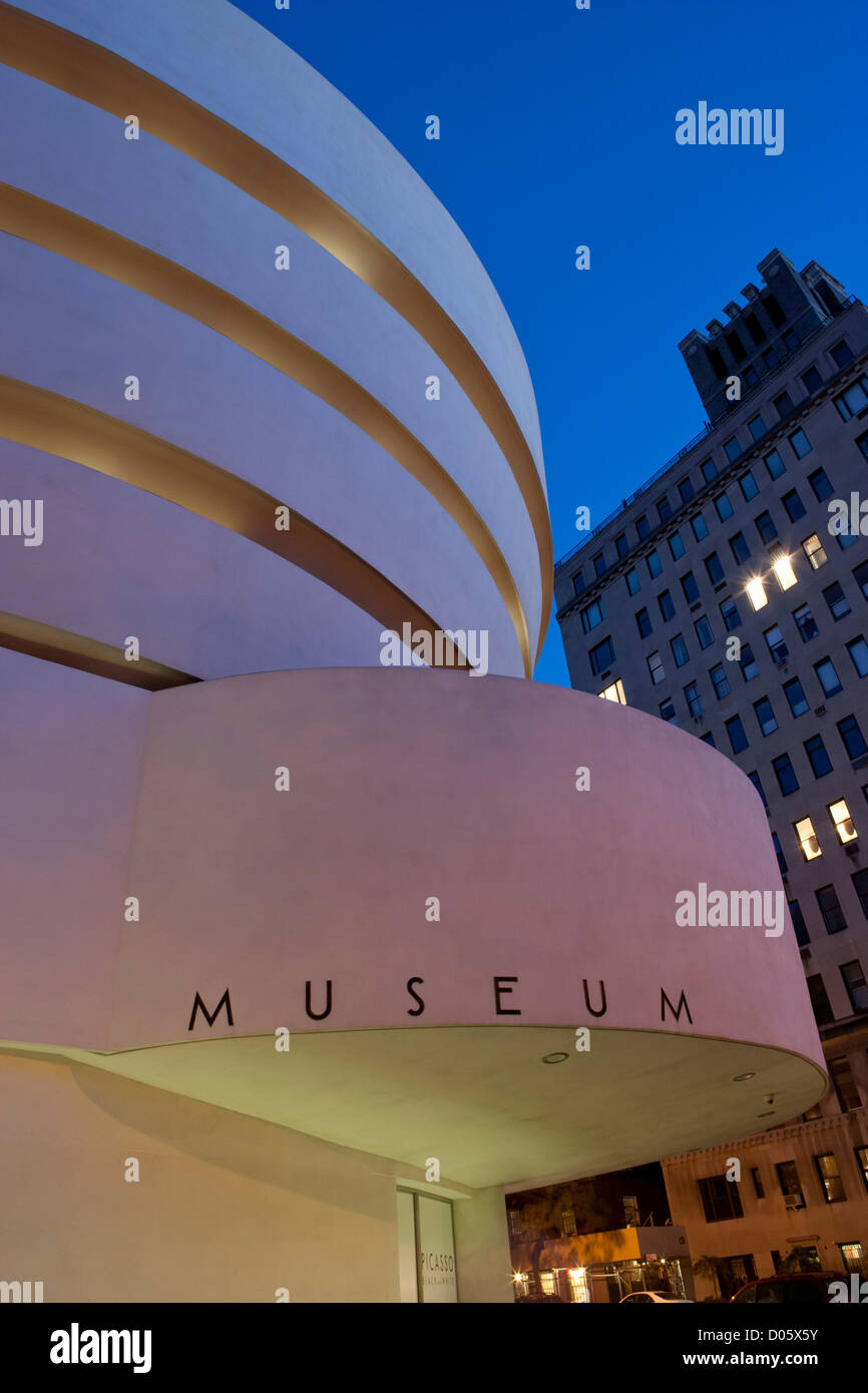 Le Musée Solomon R. Guggenheim, New York, USA Banque D'Images