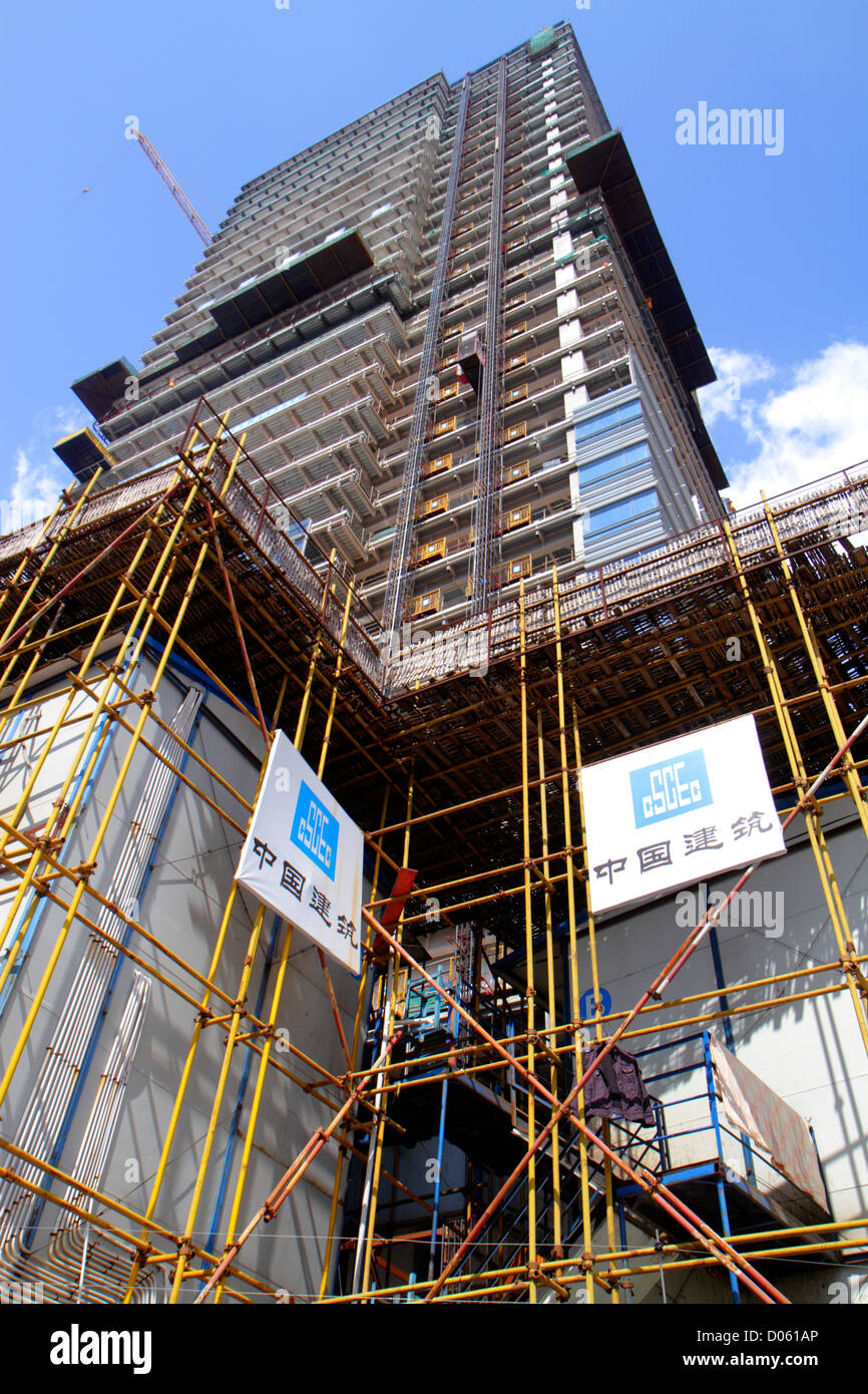 Shanghai Chine, quartier financier chinois de Pudong Lujiazui, Yincheng Middle Road, Centre financier oriental, centre, sous le nouveau bâtiment de chantier b Banque D'Images