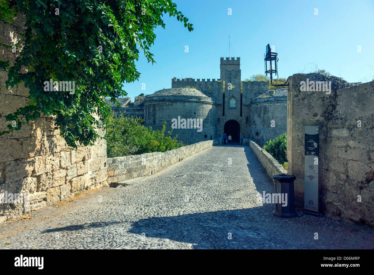 La vieille ville de Rhodes, cité médiévale, ancienne, gateway, entrée privée Banque D'Images