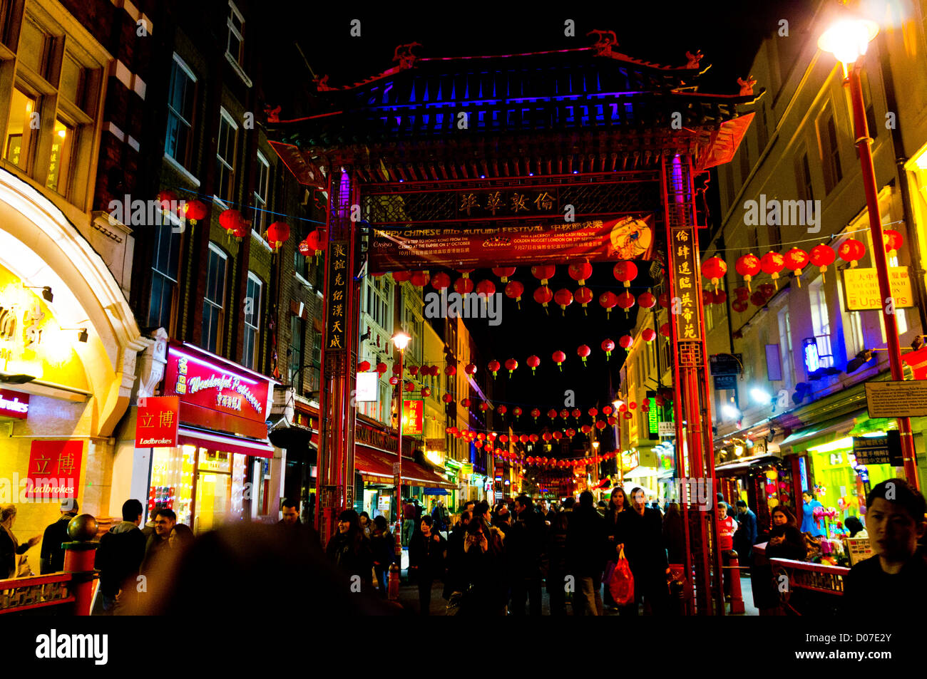 Chinatown A Londres La Nuit Photo Stock Alamy