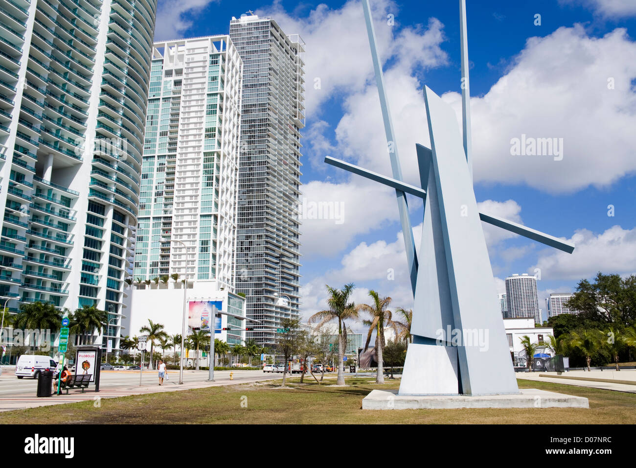 Sculpture sur Biscayne Boulevard, Miami, Floride, USA Banque D'Images