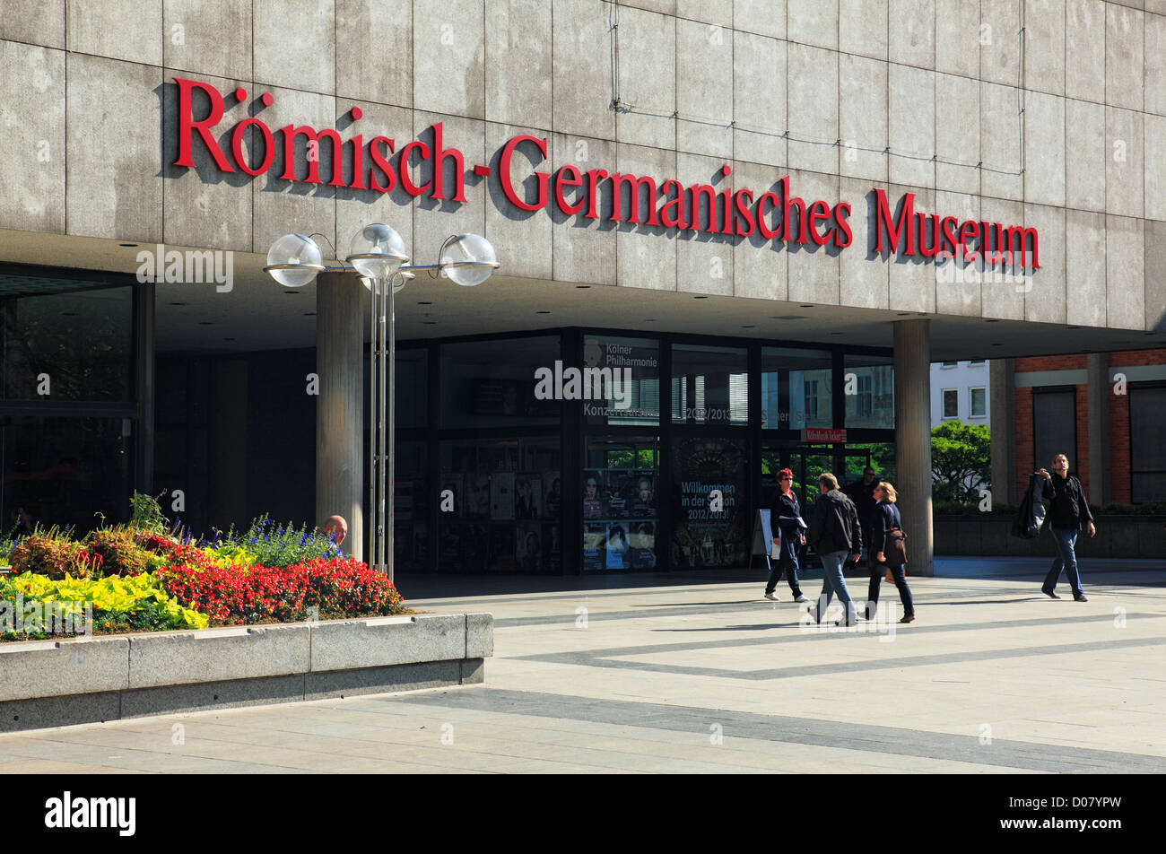 Museum am Roemisch-Germanisches Roncalliplatz dans Koeln am Rhein, Allemagne Banque D'Images