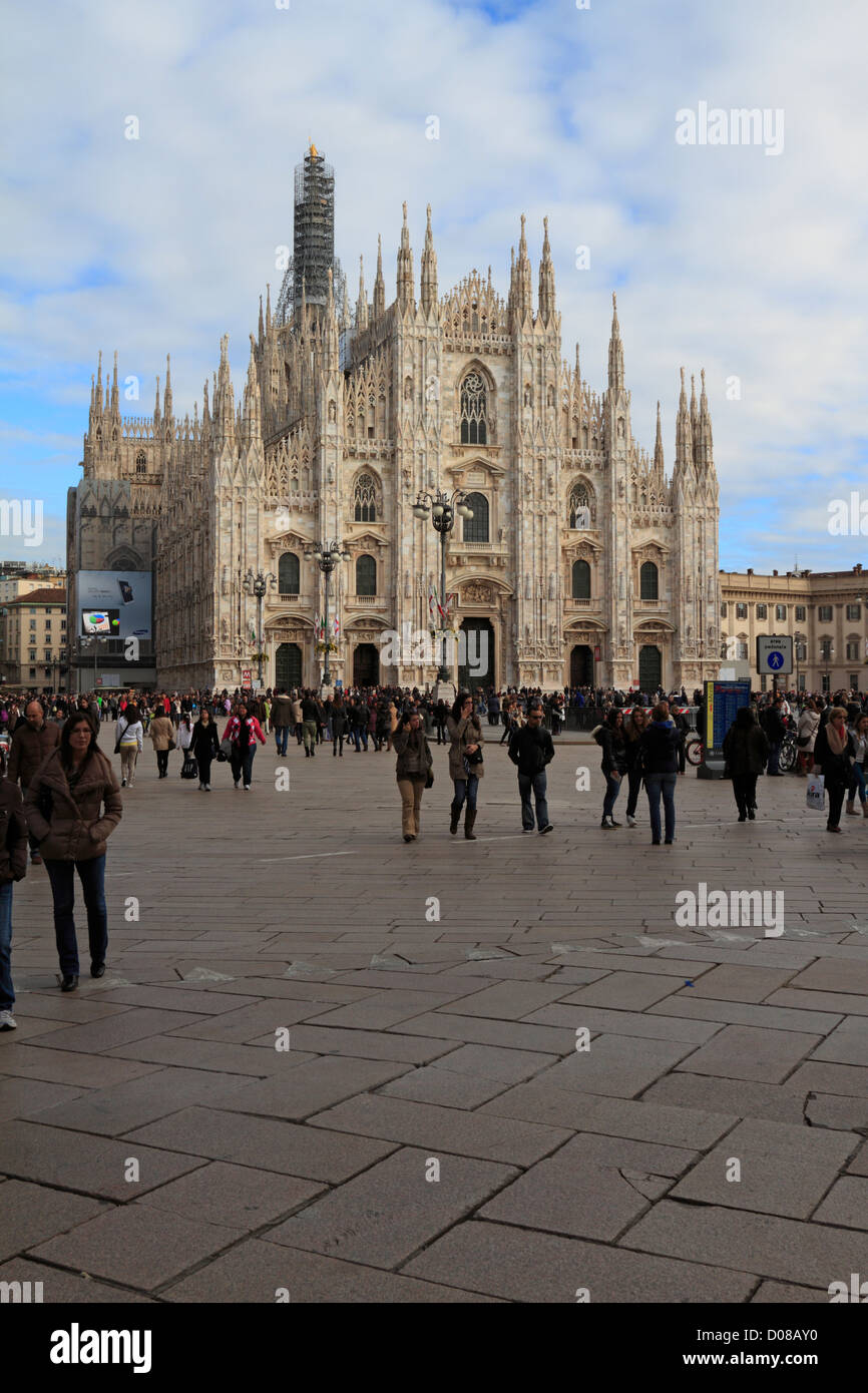 Le Duomo et la Piazza Duomo, Milan, Italie, Europe. Banque D'Images